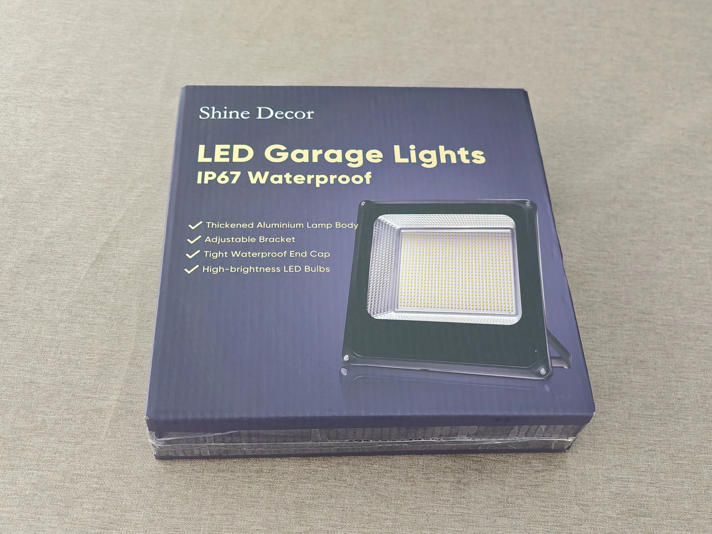 Shine Decor 260W Equivalent LED Garage Light, IP67 Waterproof Parking Lot Lights with Thickened Aluminum Body, 26000LM Ultra Bright Shop Light with Adjustable Bracket for Garage Parking Decks
